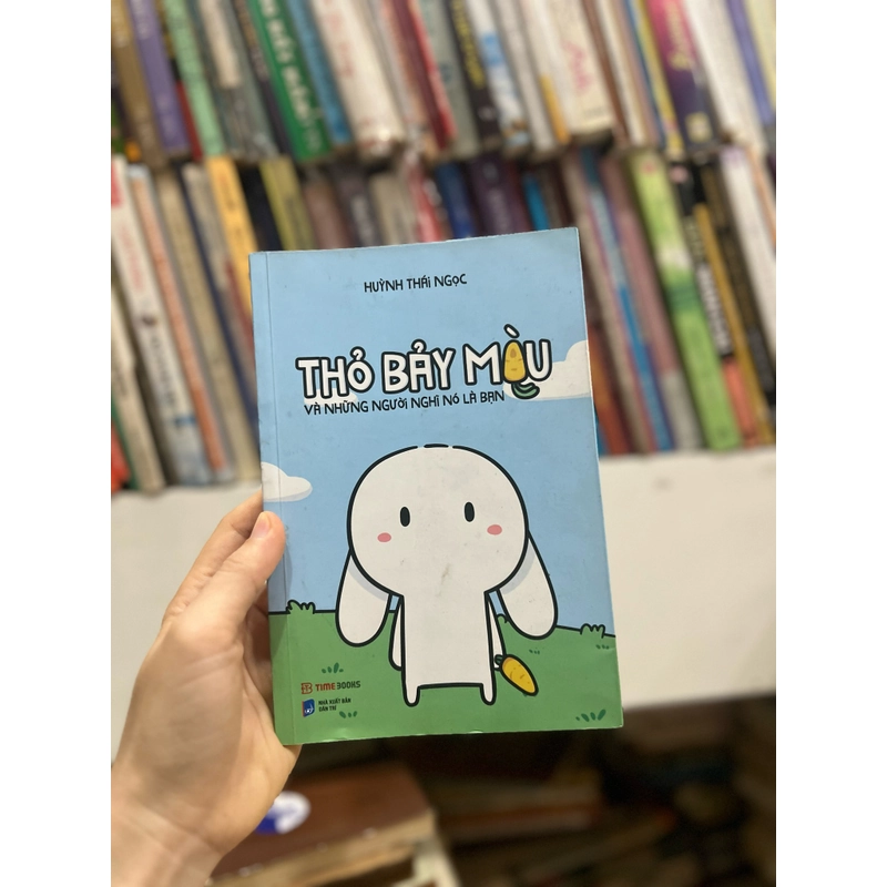 Thỏ bảy màu và những người nghĩ nó là bạn 483601