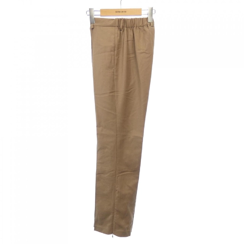 【Mã giảm giá】Quần Col Pierrot 650034