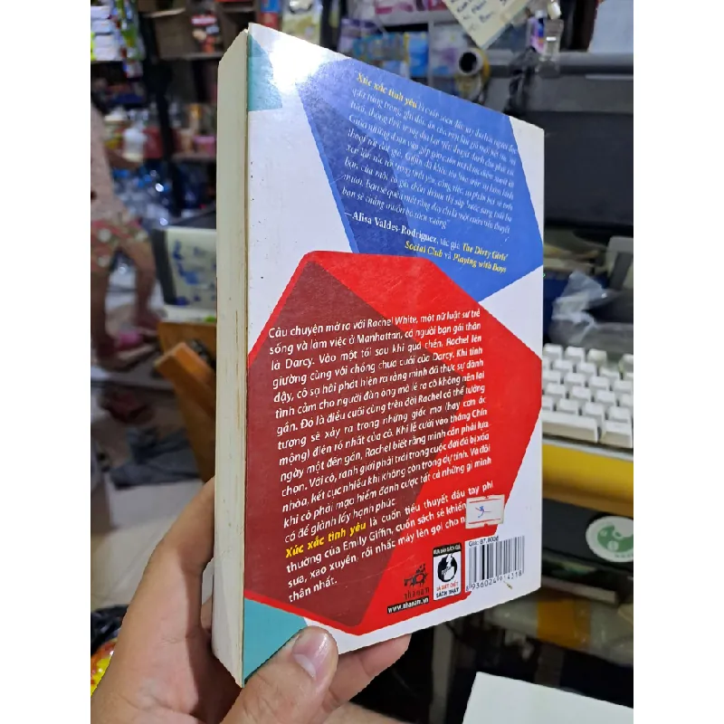 Xúc xắc tình yêu - Giffin - 2010 mới 80% ố - VĂN HỌC - HCM0111 629728