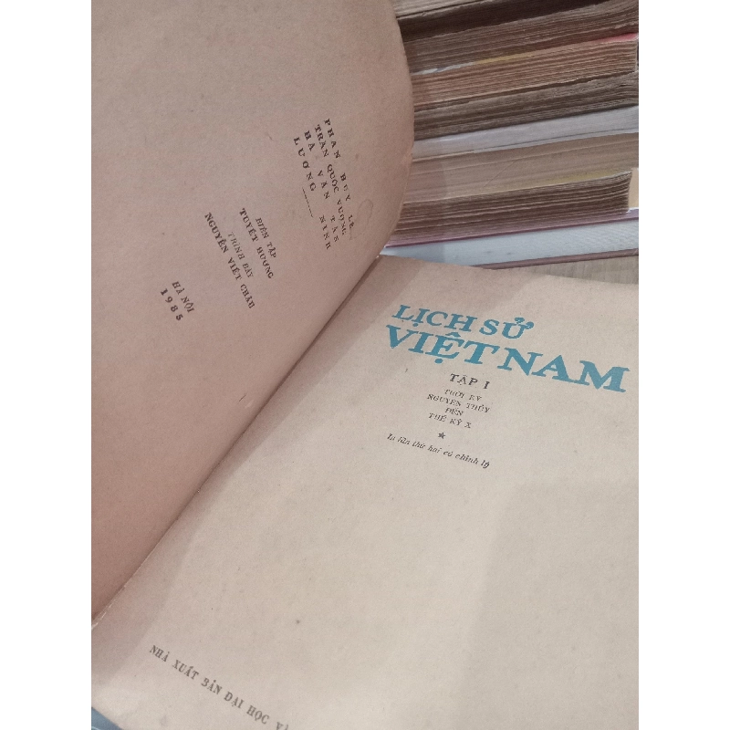 Lịch sử Việt Nam - Phan Huy Lê, Trần Quốc Vượng, Hà Văn Tấn, Lương Ninh 783616