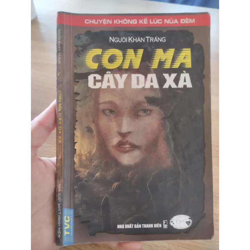 sách kinh dị Việt Nam có tiêu đề "Con Ma Cây Da Xà"  1032133