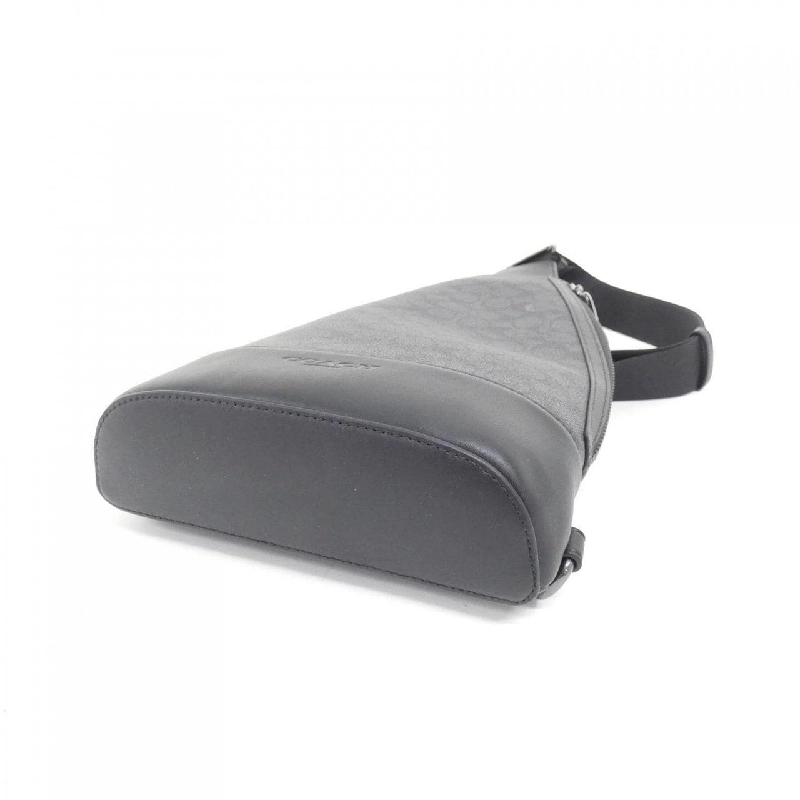 Túi đeo vai Coach CY801 - Hàng hiệu Chính hãng 768550