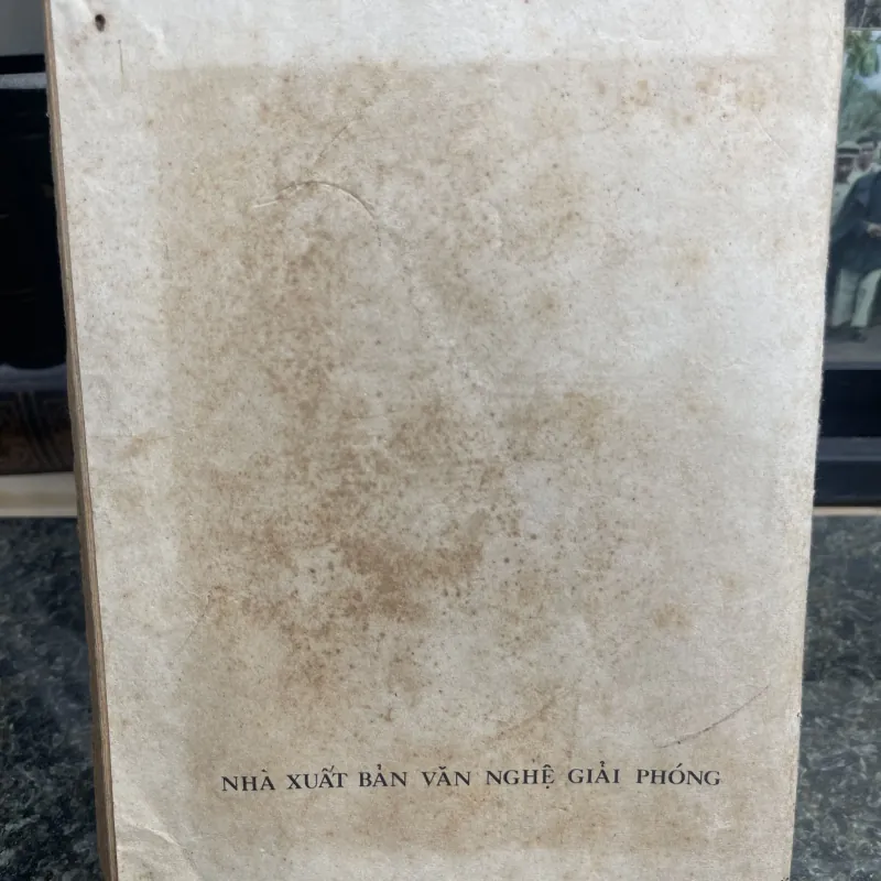 Gia đình má Bảy Phan Tứ xb1975 758422