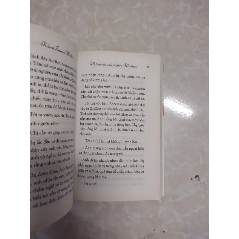 Sách - Những cây cầu ở quận Madison - Robert James Waller 602498