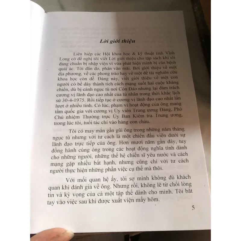 Trịnh Văn Lâu người chiến sĩ bất khuất thuỷ chung 1011294