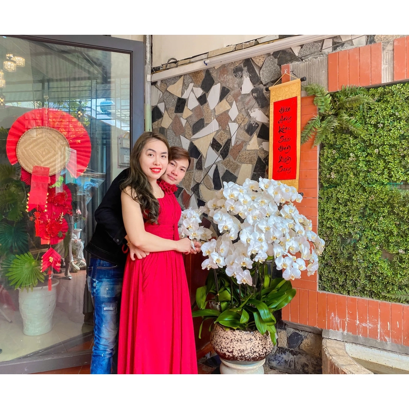 Đầm đỏ dự tiệc size M/ L do có thắt chun dây lưng nên điều chỉnh được to nhỏ 465896