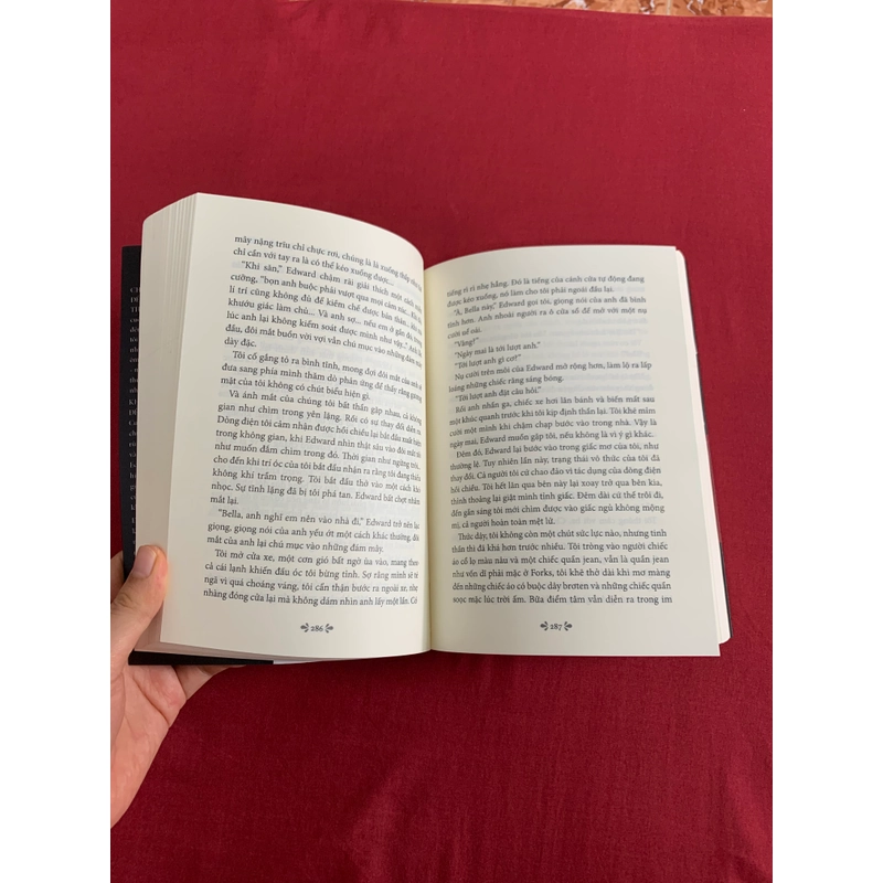 Chạng vạng (Twilight) - Stephenie Meyer 478151