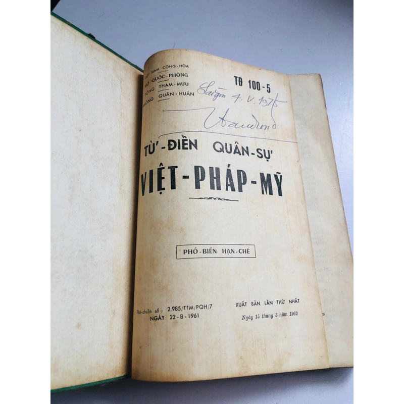 📖 TỪ ĐIỂN QUÂN SỰ VIỆT – PHÁP – MỸ 1962 552527