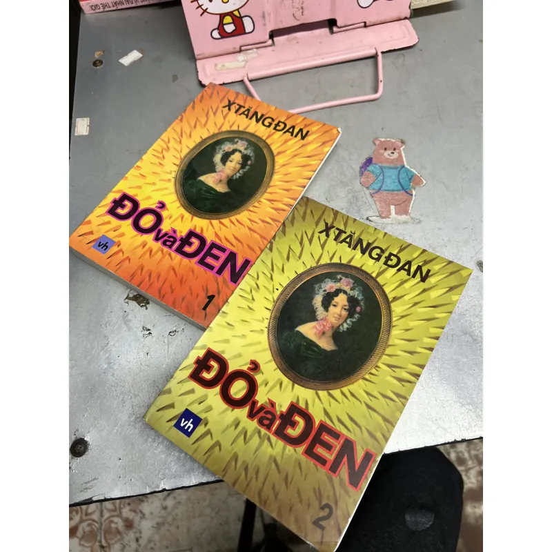 Tiểu thuyết Đỏ Và Đen 726037