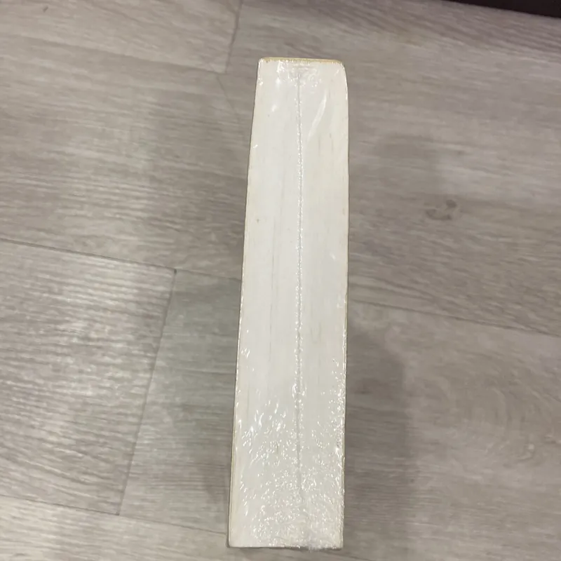 Hãy chờ em đánh răng xong nhé. 713060