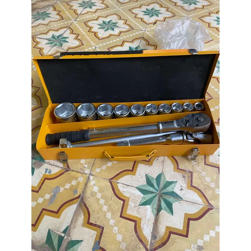 Bộ tuýp và cần mở 3/4 inch 15 món Tolsen 15148 601188