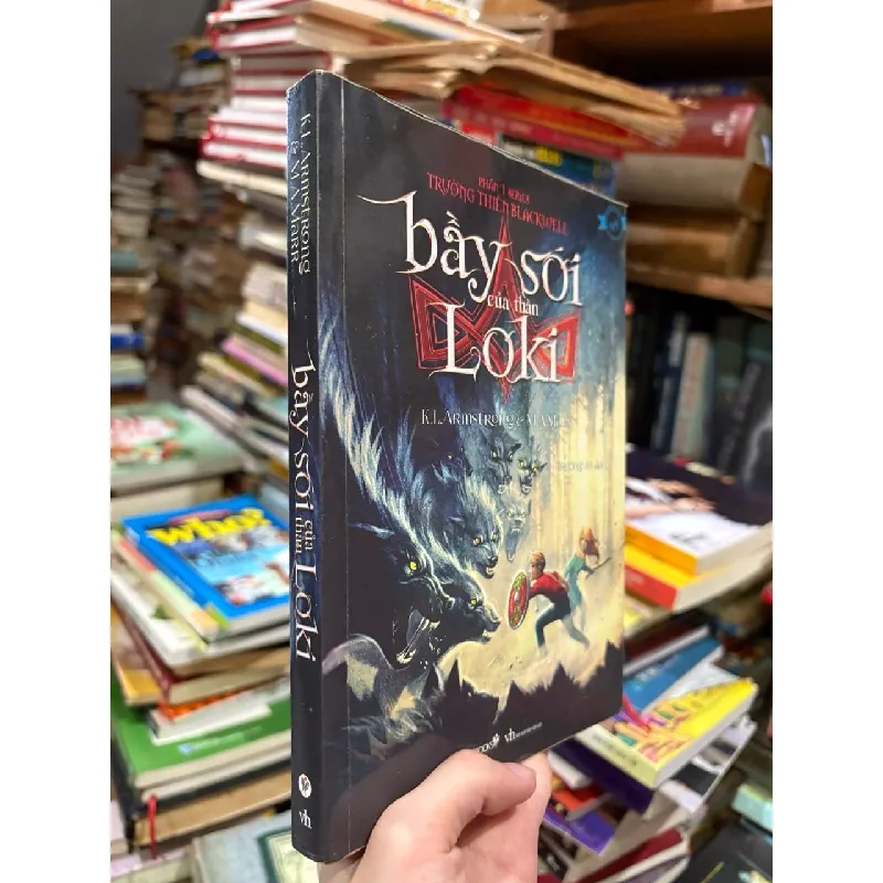Bầy sói của thần Loki - k.L.Armstrong & M.A.Marr 593148