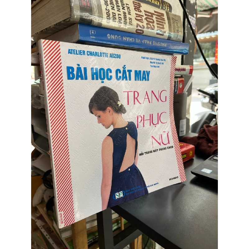 Bài học cắt may trang phục nữ - Atelier Charlotte Auzou 522992