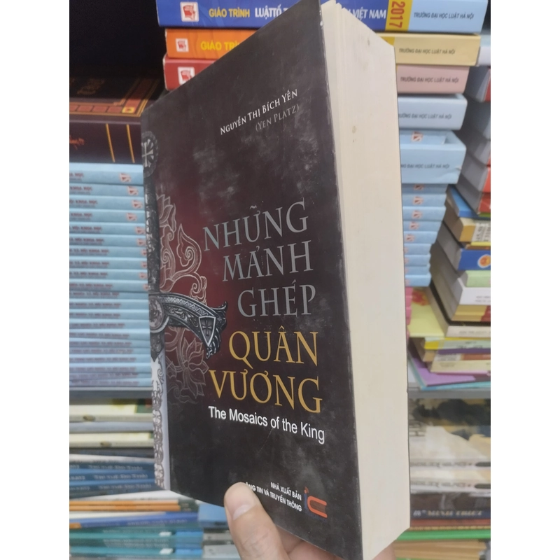 Những mảnh ghép Quân Vương 379821