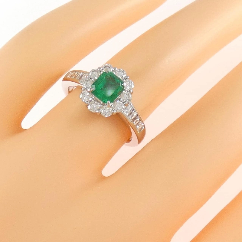 Nhẫn Emerald PT900 0.65CT 669987