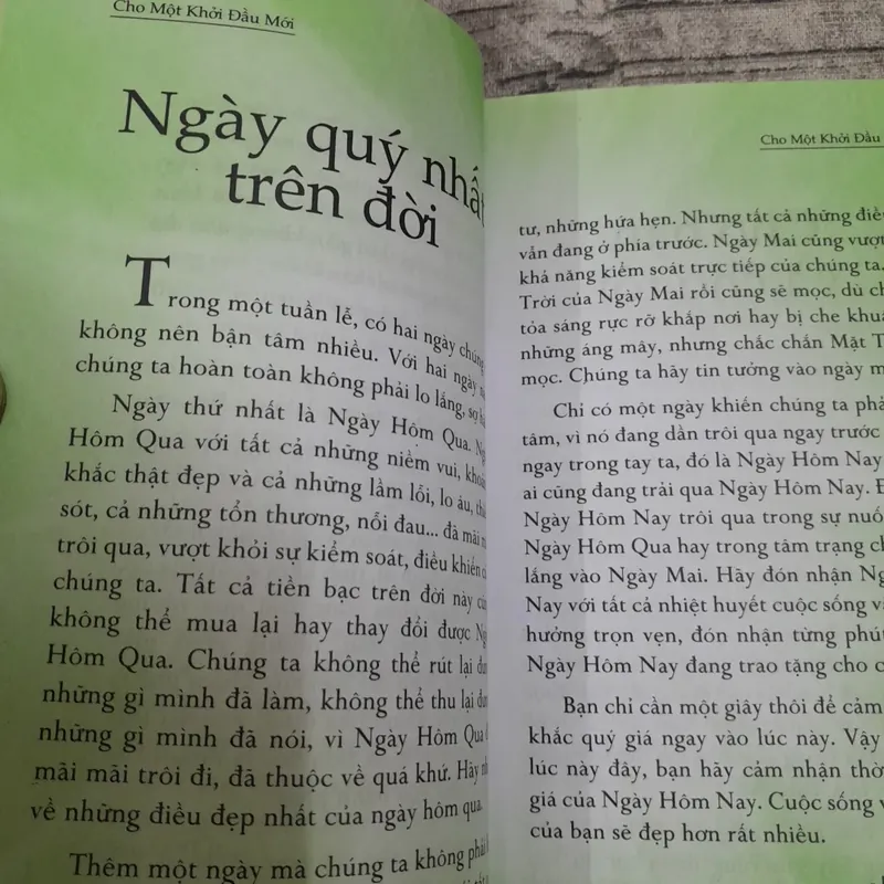 2 cuốn Hạt giống tâm hồn- Điều diệu kỳ cuộc sống và Khởi đầu mới 704338