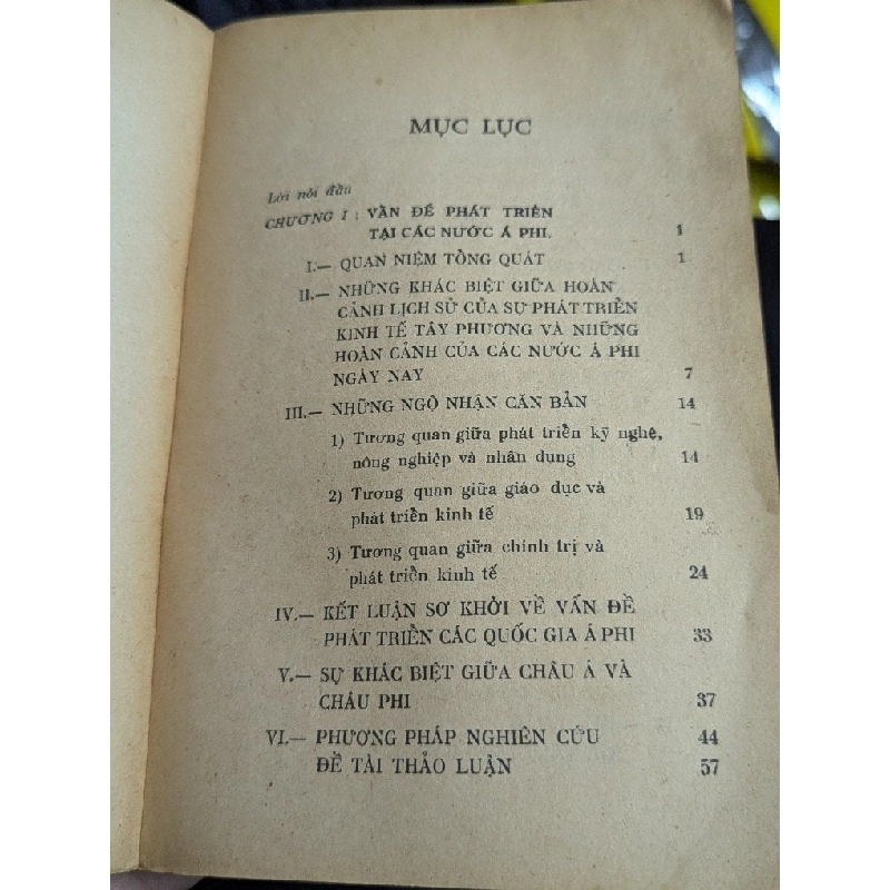 Diễn tiến phát triển xã hội - Trần Như Tráng 740220