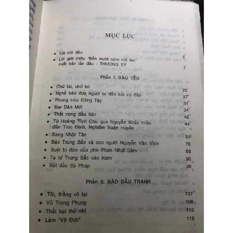 Bốn mươi năm nói láo 2001 mới 60% ố bẩn nhẹ rách gáy Vũ Bằng HPB0906 SÁCH VĂN HỌC 162201