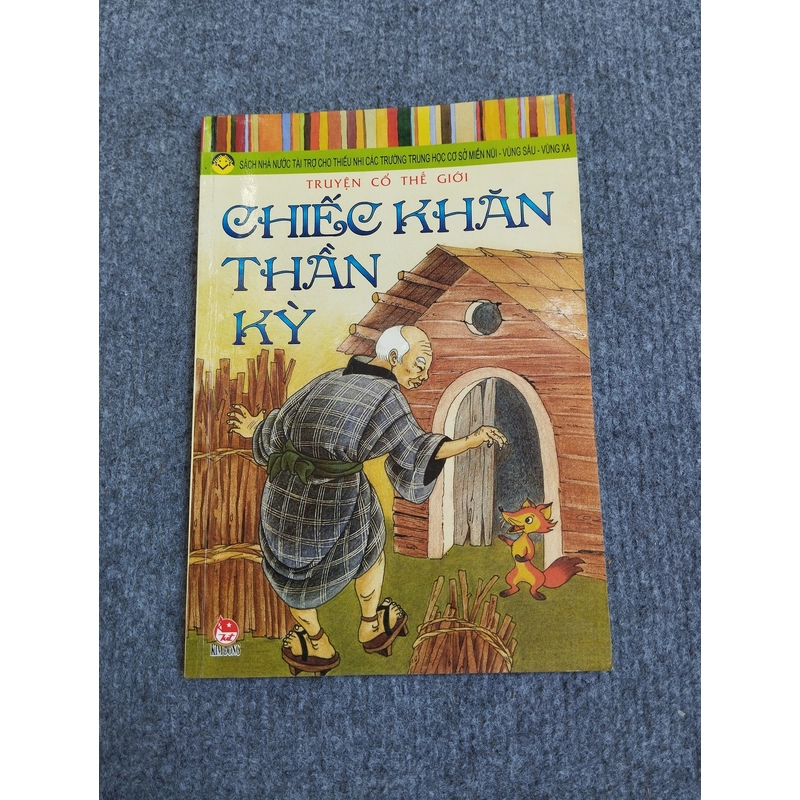 CHIẾC KHĂN THẦN KỲ 539709