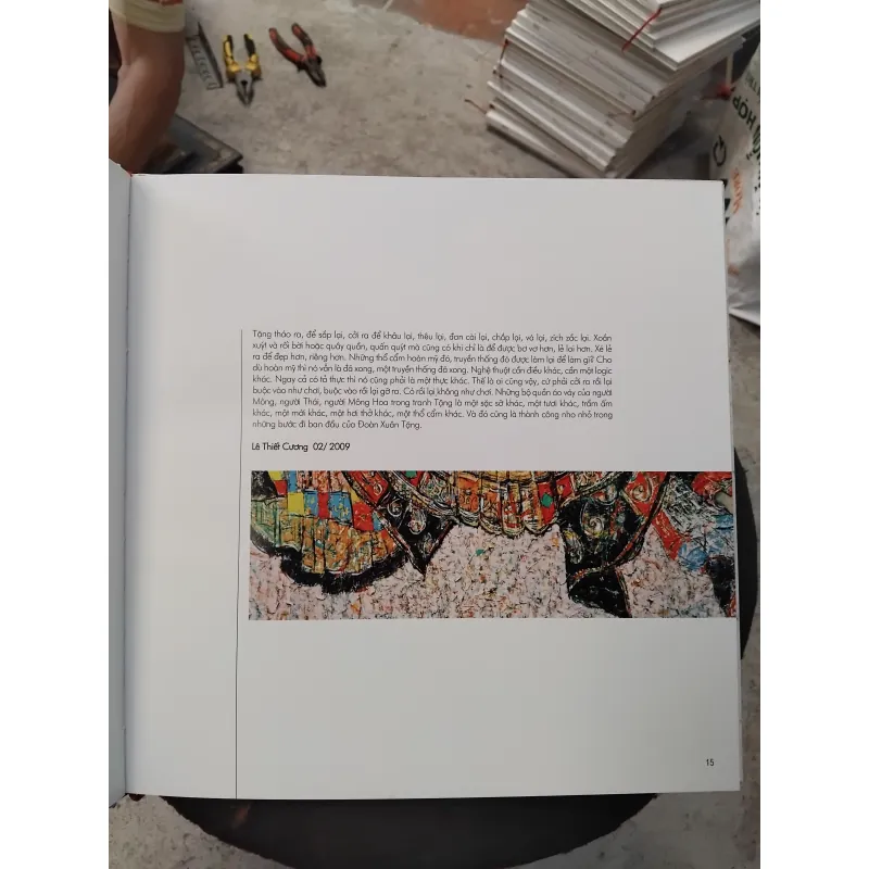 Thổ cẩm khác vựng tập hội họa của Đoàn Xuân Tặng  1006126