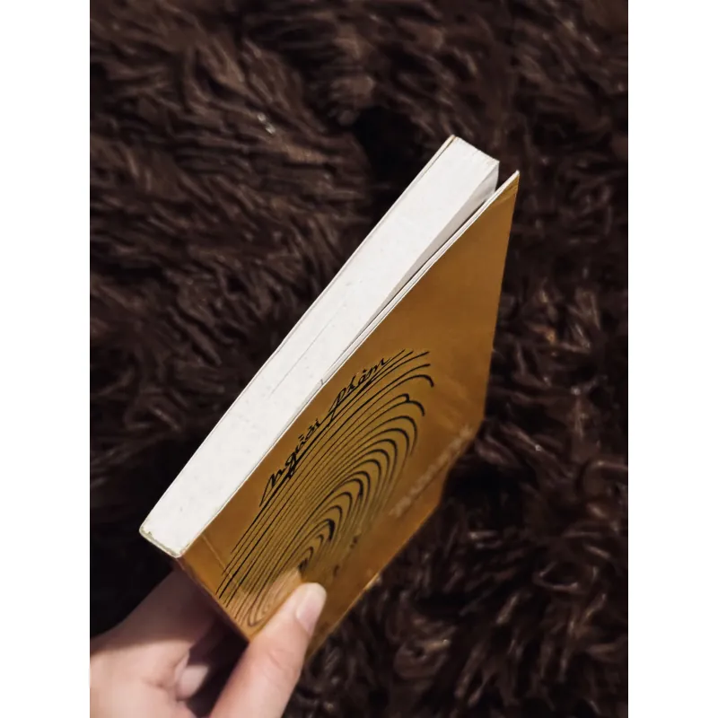 Người phàm - Philip Roth 757540