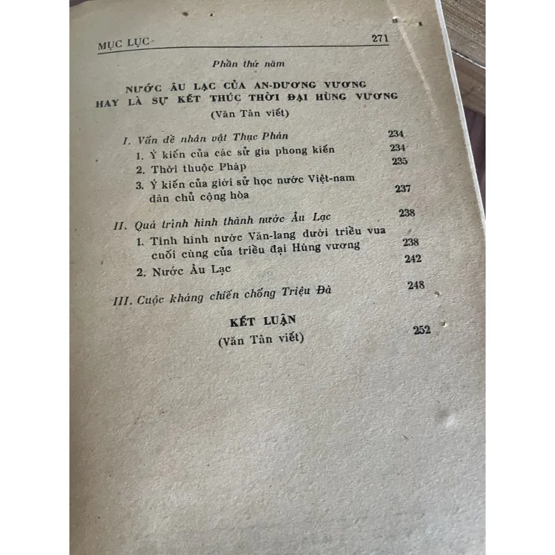 THỜI ĐẠI HÙNG VƯƠNG - LỊCH SỬ - KINH TẾ - CHÍNH TRỊ - VĂN HÓA - XÃ HỘI 748559