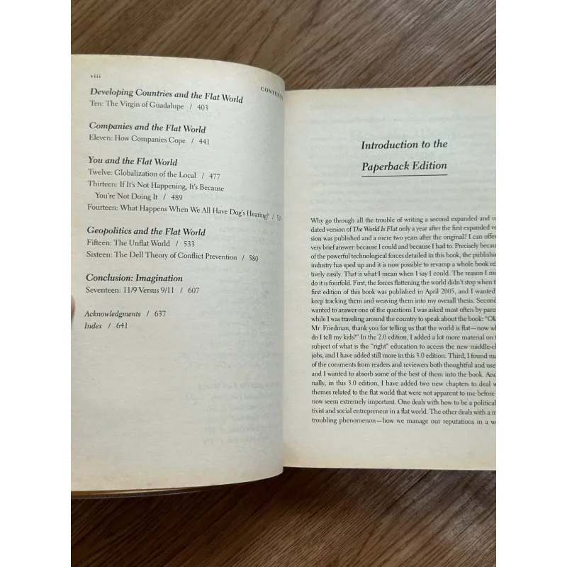 The World Is Flat - Thomas L. Friedman 787597