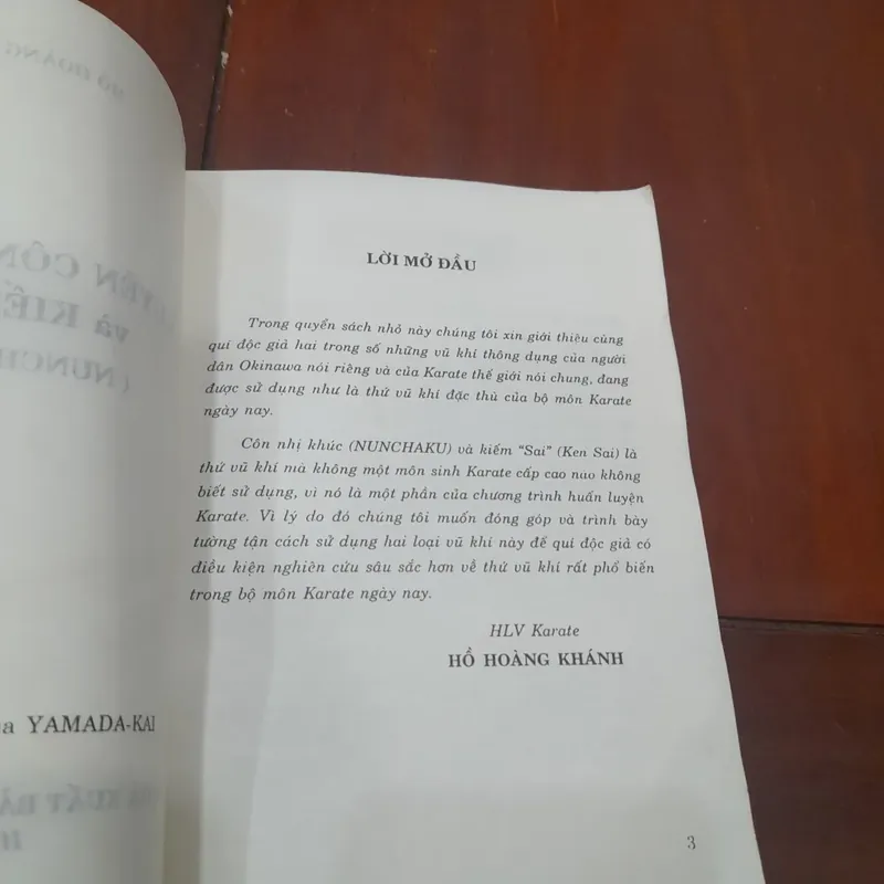 CÔN NHỊ KHÚC và KIẾM "SAI" 705466