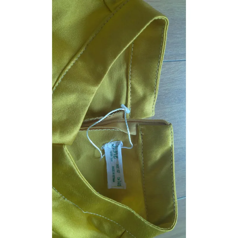 Áo dài bé trai ko kèm quần mới cứng 738689