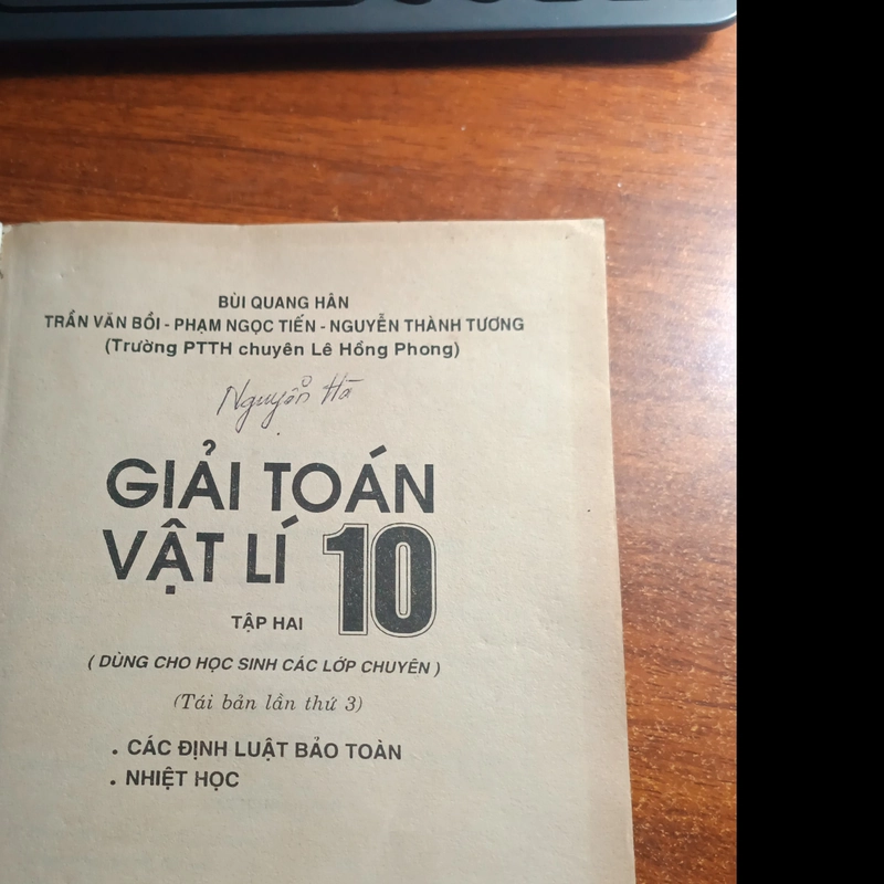 Giải toán vật lý 10 - Tập 2 447494