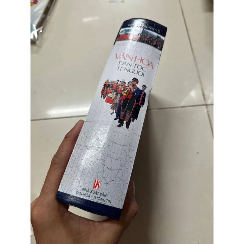 Văn hóa dân tộc ít người bìa cứng dày 699286