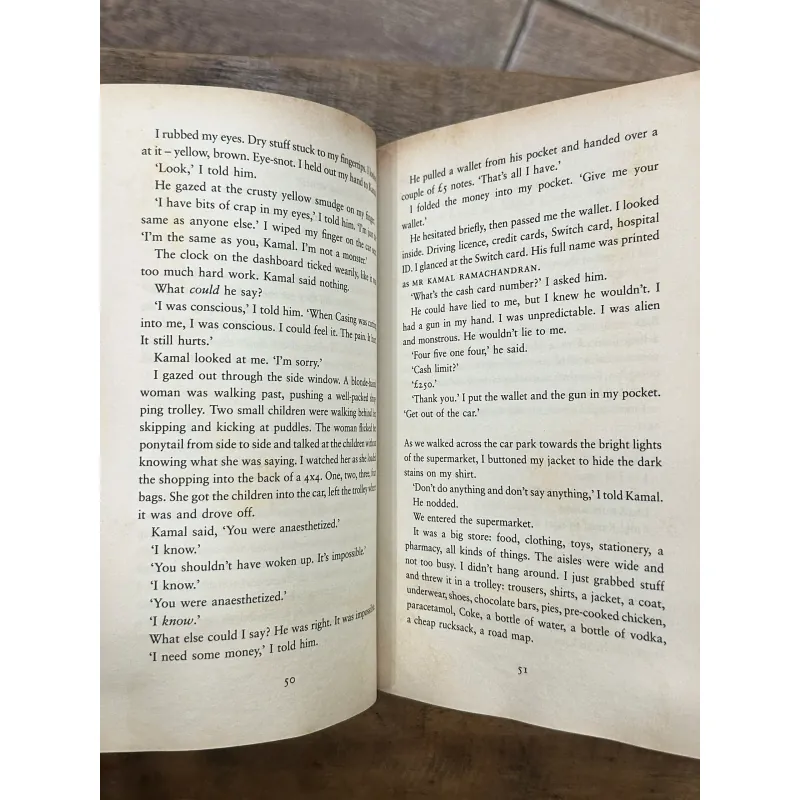 Being - Kevin Brooks 731966