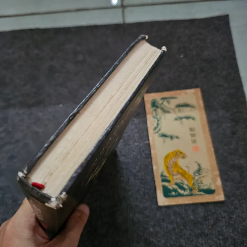 Tuyển tập Nguyễn Tuân 737228