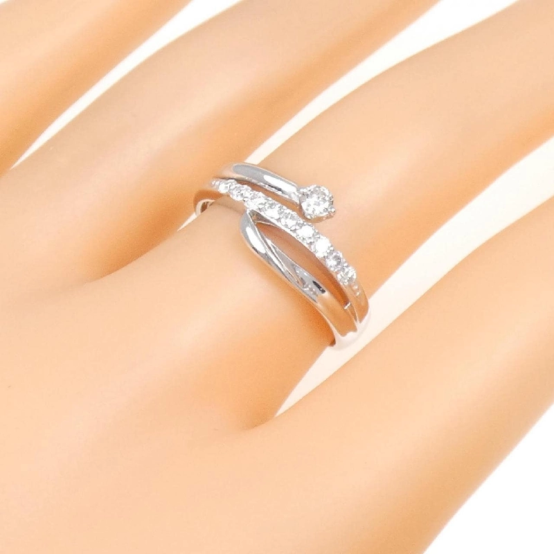 Nhẫn kim cương K18WG 0.30CT 671836