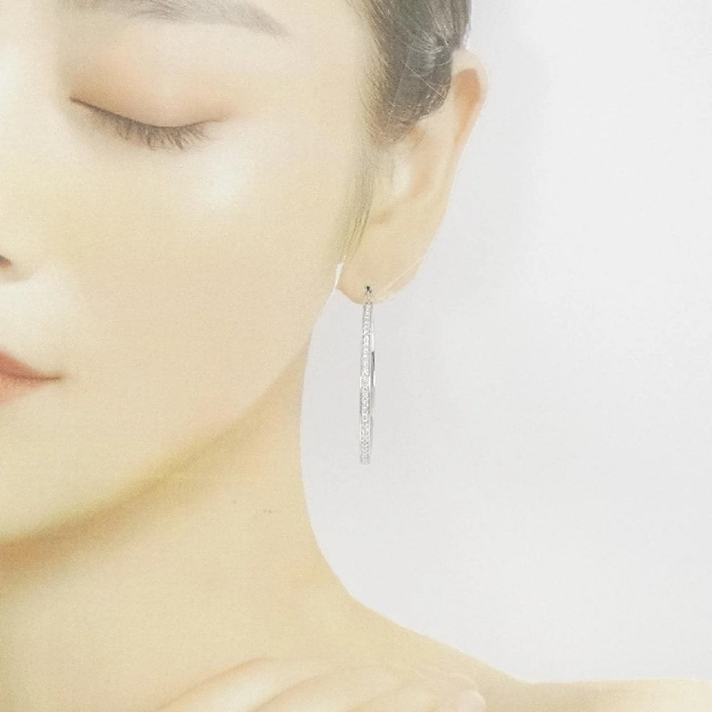 K18WG Bông tai kim cương hoa 1.00CT - Hàng hiệu Chính hãng 868871