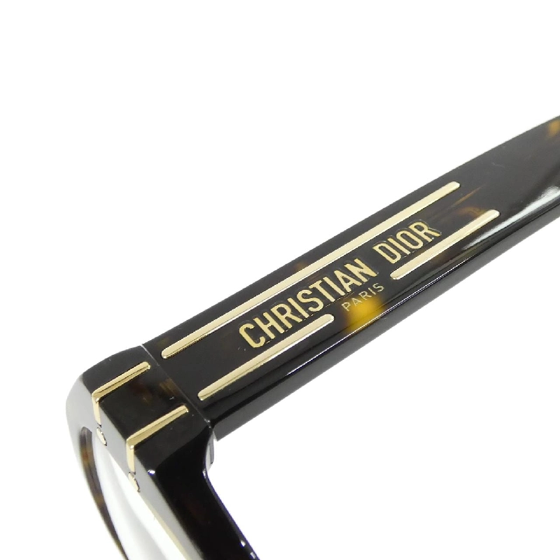 【Sản phẩm mới】Kính Christian Dior DIORSIGNATUREO S3I 623305