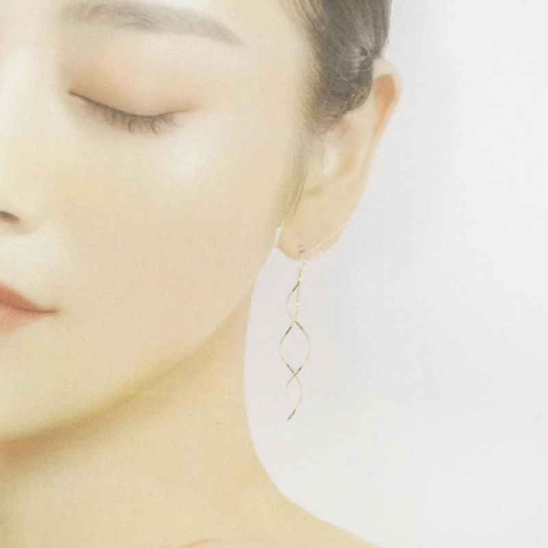 K18YG Bông tai - Hàng hiệu Chính hãng 867902