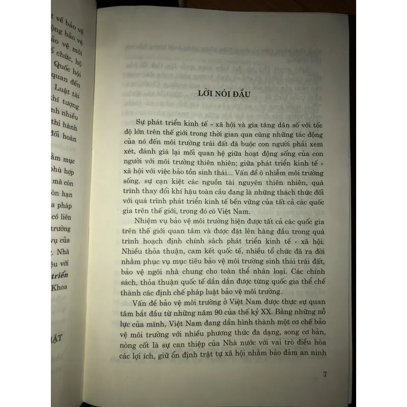 Pháp luật môi trường phục vụ phát triển bền vững ở Việt Nam  600014