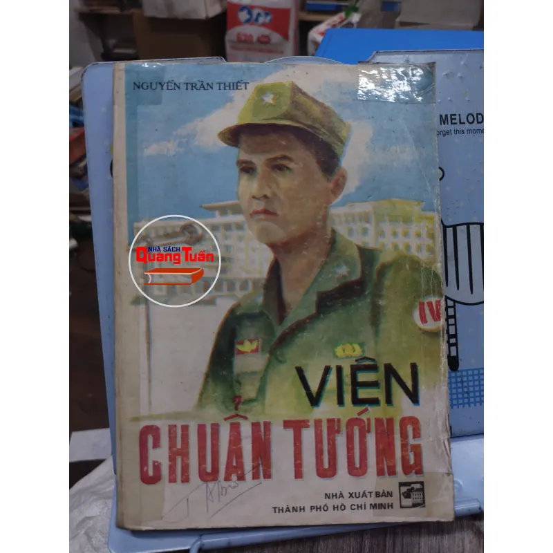 Sách: Viên Chuẩn Tướng - TG: Nguyễn Trần Thiết (A1) 732610