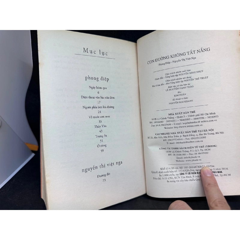Con đường không tắt nắng - Phong Điệp, Nguyễn Thị Nga, mới 80% (ố nhẹ) SBM0201 912823