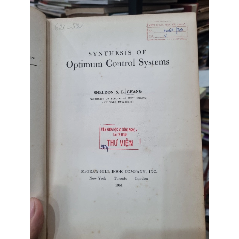 Synthesis of Optimum Control Systems - Sheldon S. L. Chang (McGraw-Hill Series in Control Systems Engineering) 448796