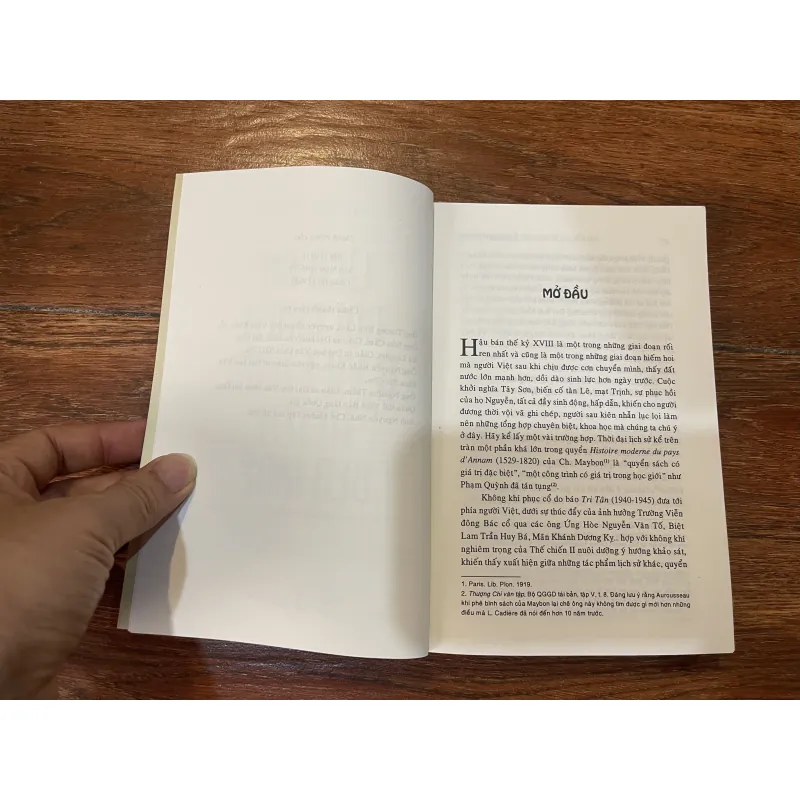 Lịch sử nội chiến ở Việt Nam từ 1771 đến 1802 - Tạ Chí Đại Trường (8.1) 1005353