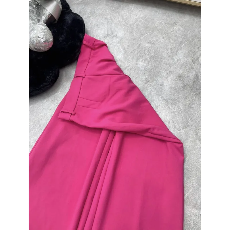 Quần Zara chưa mặc bao giờ 709216