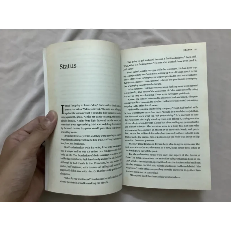 Hatching Twitter 697998