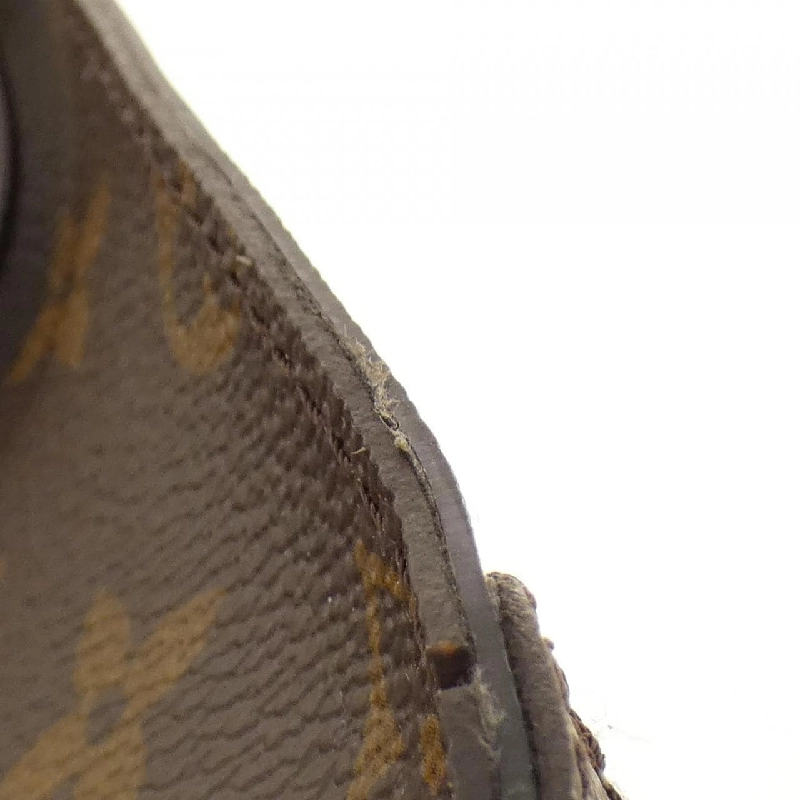 Túi đựng phụ kiện Louis Vuitton Monogram Chess Stand M81588 613671