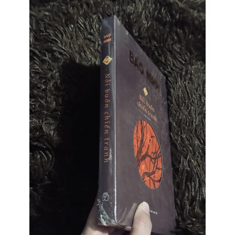 Nỗi buồn chiến tranh (ấn bản đặc biệt còn seal) 758090