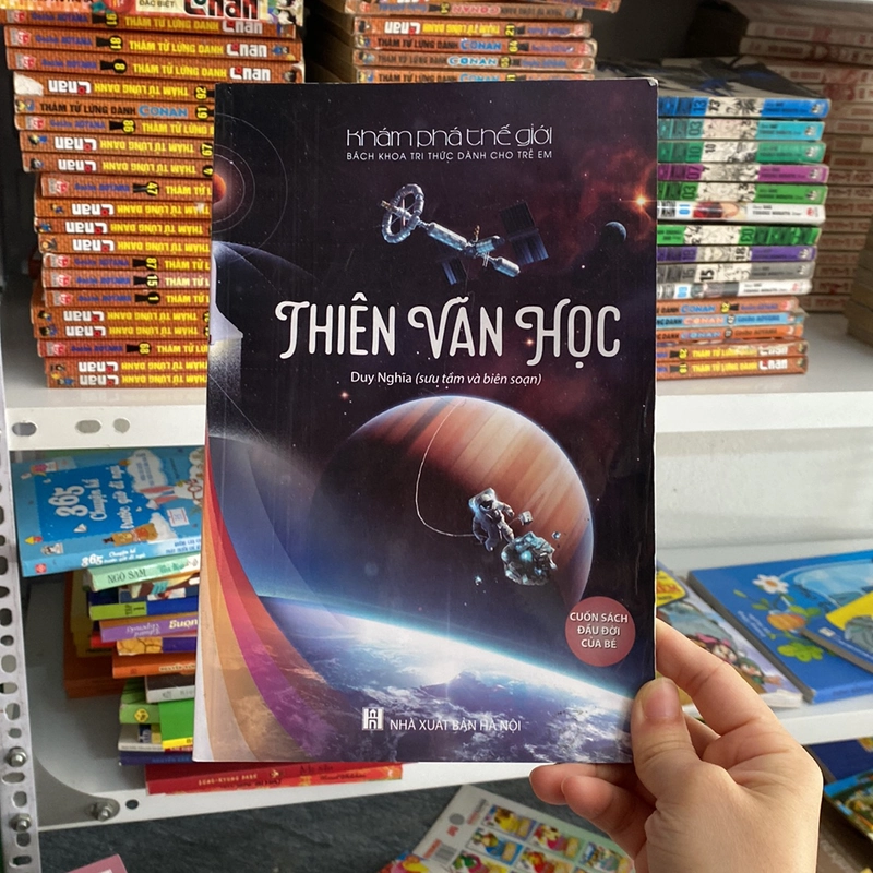 Sách thiên văn học khám phá thế giới bách khoa tri thức dành cho trẻ em 536613