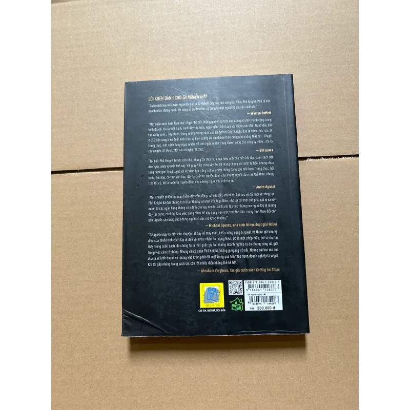 Gã nghiện giày 800089