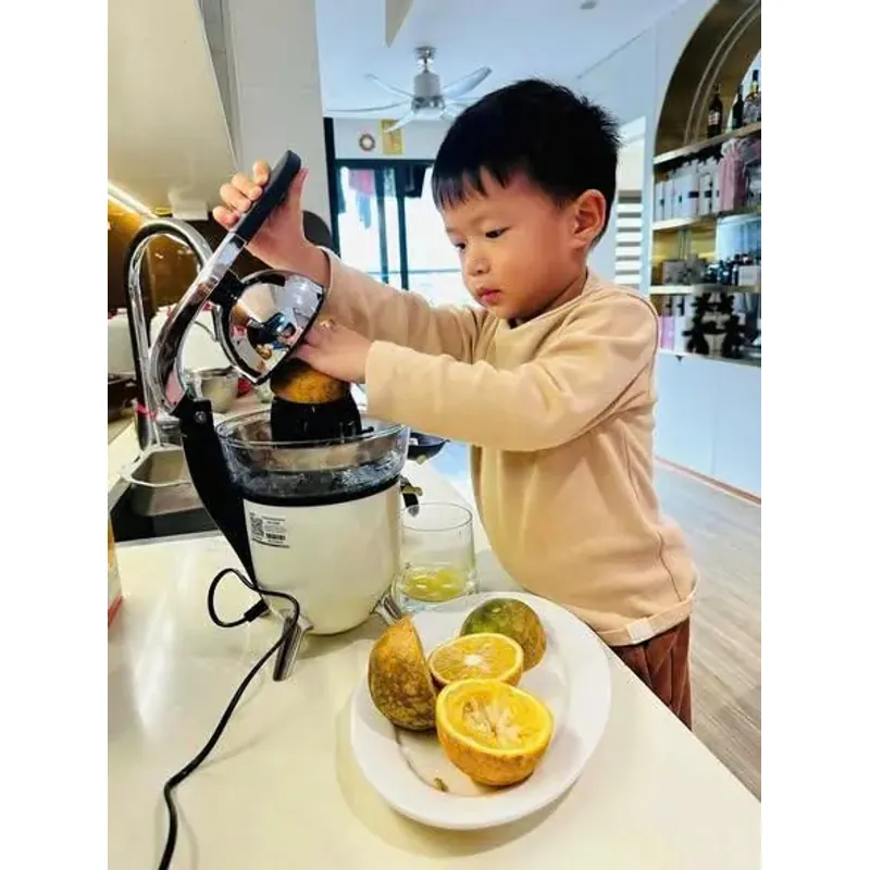 🧡 Vắt sạch từng tép cam – Uống vitamin mỗi ngày 728585