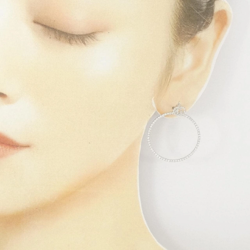 Bông tai kim cương Gucci một bên 665955